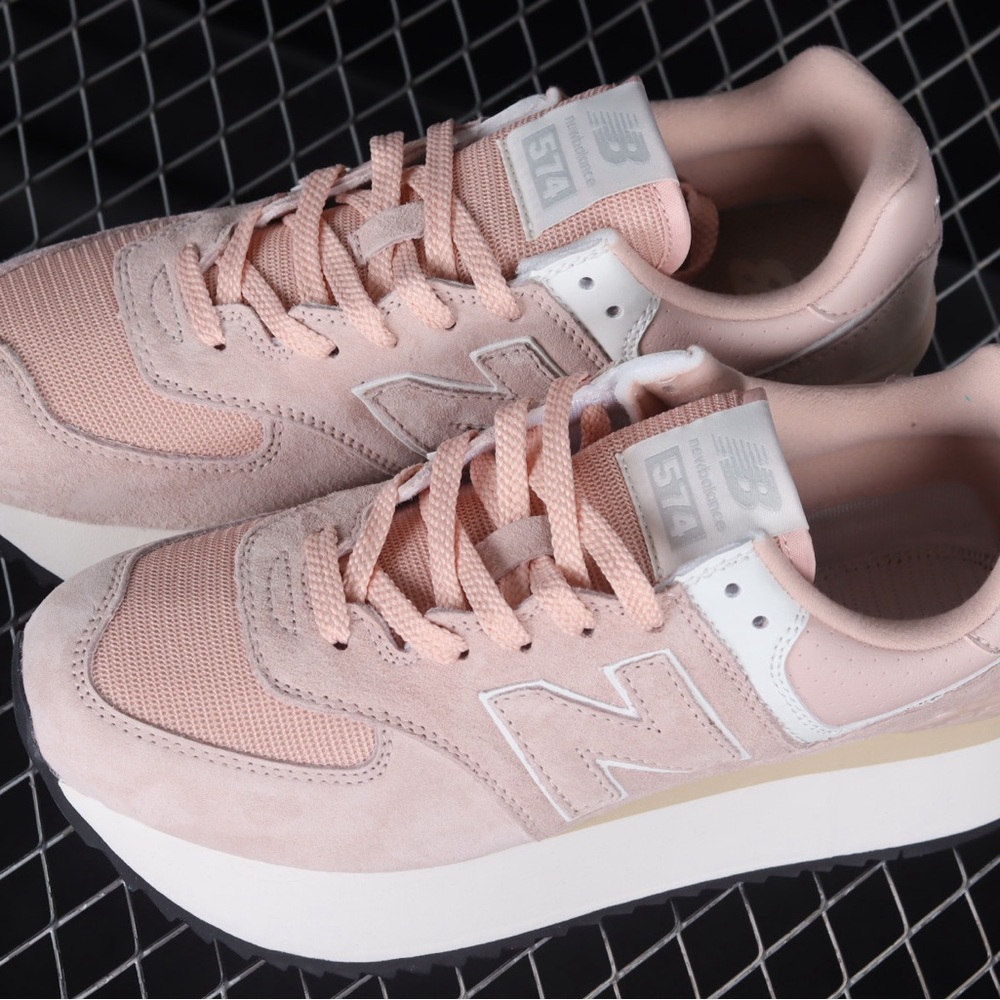 New Balance 574 plus